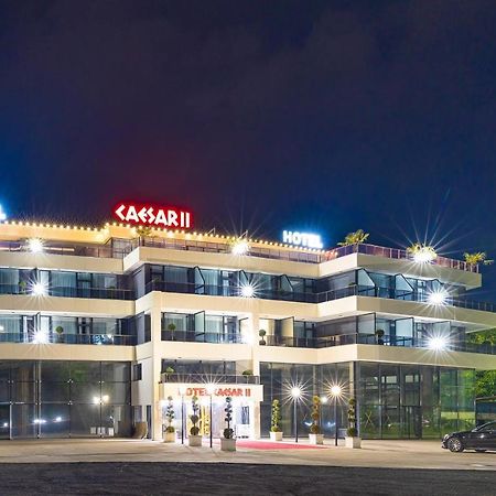 Hotel Caesar 2 Kŭrdzhali Exterior foto