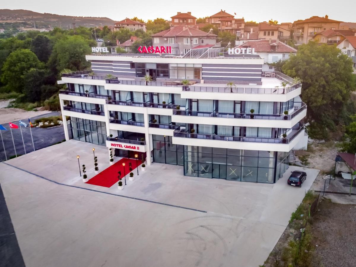 Hotel Caesar 2 Kŭrdzhali Exterior foto